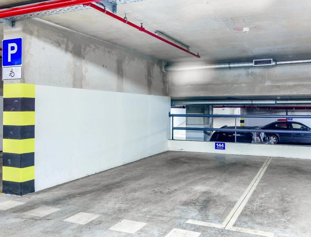 Sea Smile Apartment With Garage Parking Split